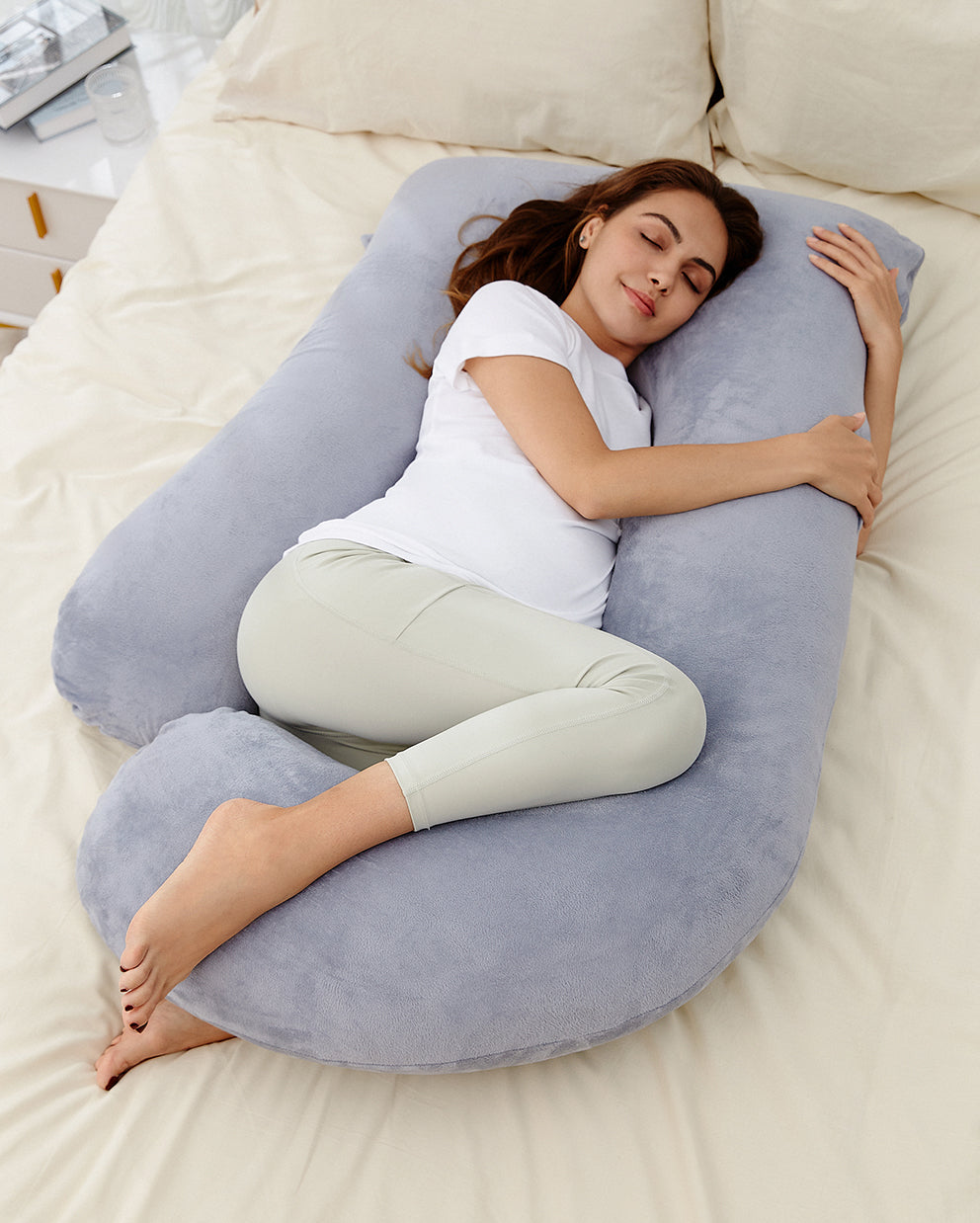 Pregnancy Comfort Bundle: Ergonest Belly Band and Huggable Body Pillow